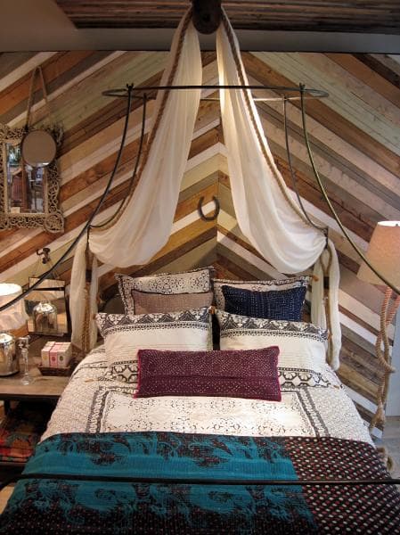 Collage Wood Wall Bed Canopy