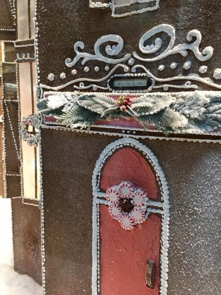 Gingerbread House Decorative Detail